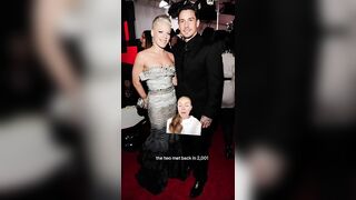 PINK and Carey at it again ???? #celebrity #helloprenup #pink #celebritynews #divorce #prenuptial