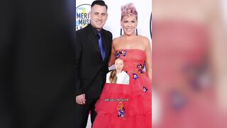 PINK and Carey at it again ???? #celebrity #helloprenup #pink #celebritynews #divorce #prenuptial