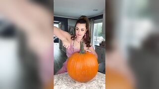 POV: Pumpkin Carving Date. Part 4. #funny #comedy #skit #halloween