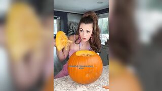 POV: Pumpkin Carving Date. Part 4. #funny #comedy #skit #halloween