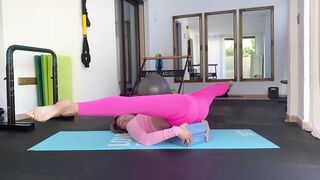 STRETCHING LEGS | FEET YOGA | CONTORTION | GYMNASTICS FLEX #yoga #split #contortion