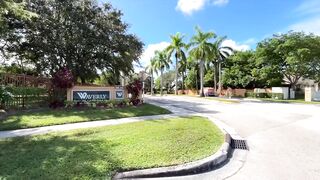 West Palm Beach apartment condemned amid mold concerns