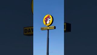 Why we LOVE BUC-EE’S! Daytona Beach Florida #viral #views #shorts #bucees #roadtrip #america #beach