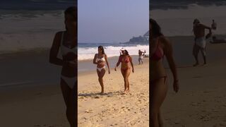 ???????? Leblon Beach, Rio de Janeiro #shorts #shortvideo #beach #brazil #riodejaneiro