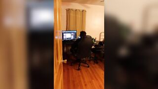 Pranking my friend LIVE on Stream! #funny #stream #kick #viral