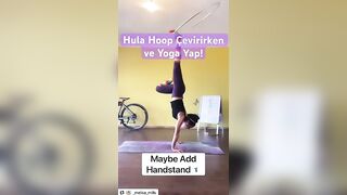 Hula Hoop çevirirken Yoga Yap! Özel Ders Bilgi için DM????