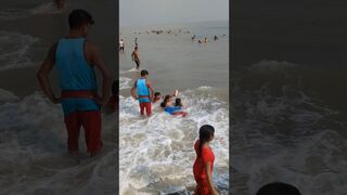 Digha ????️ দীঘা কালিমাখা জলোচ্ছ্বাস ???????? #digha #viral #beach #waves #shorts