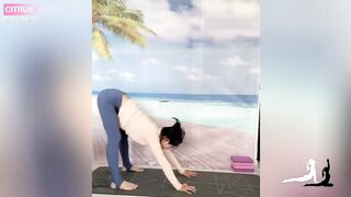 quick -1 minute Surprising of Shoulder and Waist Stretching in Home Yoga Practice