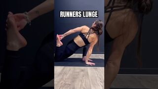 How to do Twisted Runners Lunge in Yoga #yoga #stretching