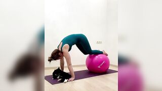 Yoga pink Ball Stretching