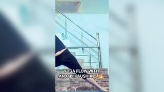 ????‍♀️YOGA FLOW WITH Dr.ANJALI KAUSHIK #shorts #yoga #yogasana