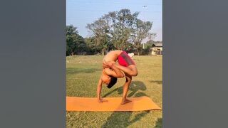 back band #viral #homeworkout #yoga #stretching #army #stretching #challenge #fitness #trending #