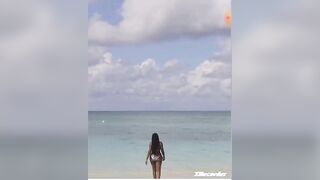 omg tiwasavage in bikinis #bikini #tiwasavage #queen