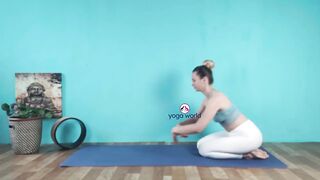 Bhujangasana: コブラポーズで立ち上がり、広がり | Yoga World - Yoga - Cobra Pose のやり方