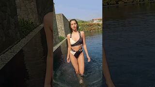 Hottie Manasvi Mamgai slaying in bikinis ???? ???????? #manasvimamgai #celebgalas