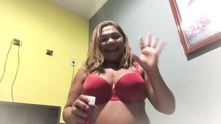 Lingerie Vermelha: vídeo completo no sai-te like na comunidade