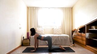 1-Min Winter Solstice Yoga for Powerful Splits & Flexibility! Discover Power of Split Stretches !