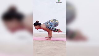 Yoga on the beach#bakasana #yogaurmi #yogateacher #urmiyogaacademy #asana #yogaasana #love #yogapose