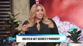 Kylie Jenner Secretly MARRIED to Travis Scott?! | Daily Pop | E! News