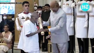 Standing ovation for Swami Sivananda as President Kovind awards him Padma Shri for Yoga