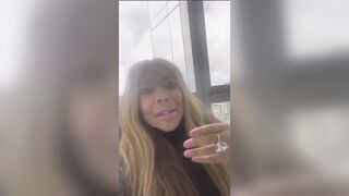 Wendy Williams LIVE on Instagram airing out Everybody!! (Full Clip)