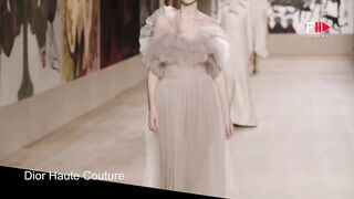 SARA GRACE WALLERSTEDT Best Model Moments FW 2022 - Fashion Channel