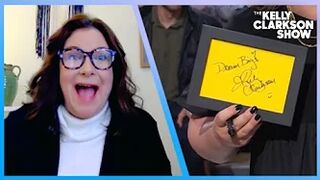 Kelly Surprises Viral TikToker With An Autograph For Her Celebrity Quilt Collection