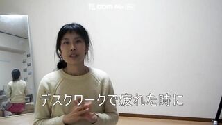 Chest / Shoulders Stretching with a Wall | Japanese Yoga by Reiko【壁を使った胸・肩ストレッチ～デスクワーク疲れに】