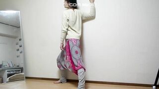 Chest / Shoulders Stretching with a Wall | Japanese Yoga by Reiko【壁を使った胸・肩ストレッチ～デスクワーク疲れに】