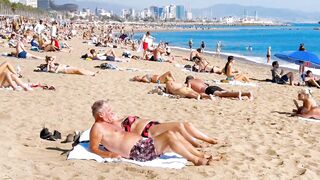 Barcelona beach walk /beach Sant Miquel