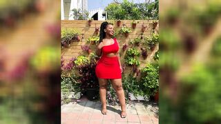 Curvy Model - Samke - Beautiful Outfits | Plus Size Model