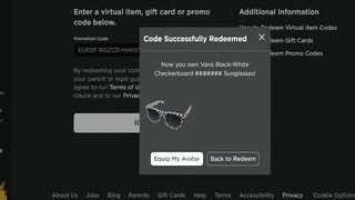 FREE ACCESSORY! HOW TO GET Vans Black-White Checkerboard Sunglasses! (ROBLOX CODE ITEM)