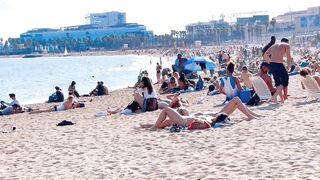 Beach Sant Miquel, Barcelona beach walk