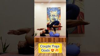 OUTSTANDING ACROBATIC YOGA BY INDIAN COUPLE????||#yoga #shorts #sanak #trending