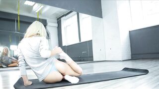 Yoga class,white style, photo studio , relax music 4K #yoga #relaxing #music #girl #class #4k