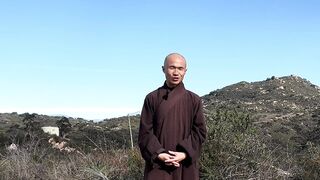 HOW to STRETCH Your Body ? | Qigong Daily with Theme ( Short Teaching)