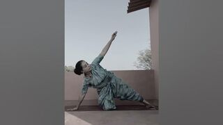 Be infinitely flexible and constantly amazed ????????‍♀️ #yoga #yogainspiration #sathyamyoga