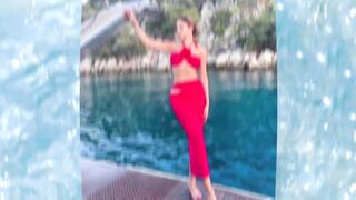 Melisa Disisaglam ✅plus size model, bikini model, swimwear model, curvy models, wiki, biography, age