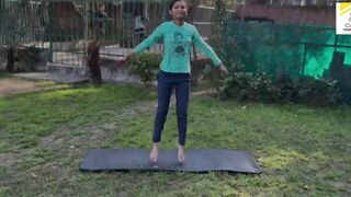 7 Dynamic Stretching Exercises you should all know | Swasthya ki Yogshala