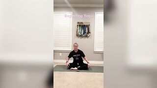 Beginning Yoga #aspencpt #yoga #stretch #beginneryoga #stretching #mobility #deepbreathing