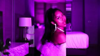 Kanokwan Prai | White Lingerie In The Pink Room ft. Julianeyse (Music 7Rings By Ariana Grande)