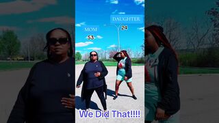 MOM & DAUGHTER TWERK@ PARK. #youtubeshorts #shorts #dance