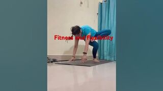 Fitness and stretching #trending #viralvideos #viralreels#motivation#wellness#flexibility#stretching