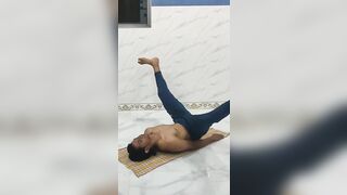 90 दिनों तक फुल बॉडी स्ट्रेचिंग चैलेंज // 90 days full body stretching Challenge.// Day #1.