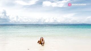 Beach Yoga Thailand