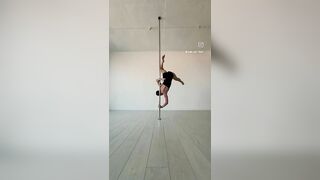 pole dance #poledance #полденс #полдэнс #пилон #растяжка #stretching #poledancer