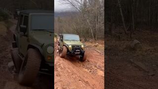 #thecommandocrawler STRETCHING ITS LEGS ON TRAIL 11 #4x4 #offroading #4x4fun #jeep #4x4ing #offroad