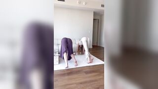 Guided Deep Yoga Stretching