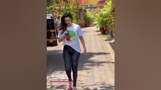 #malaikaarora spotted at yoga class in bandra #bollywood #trending #shortsvideo #youtubeshorts