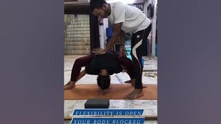 Advance Yoga ????‍♀️ ✨️..... #shortsviral #motivation #flexibility #yogaexercise #yogafitness #fitness